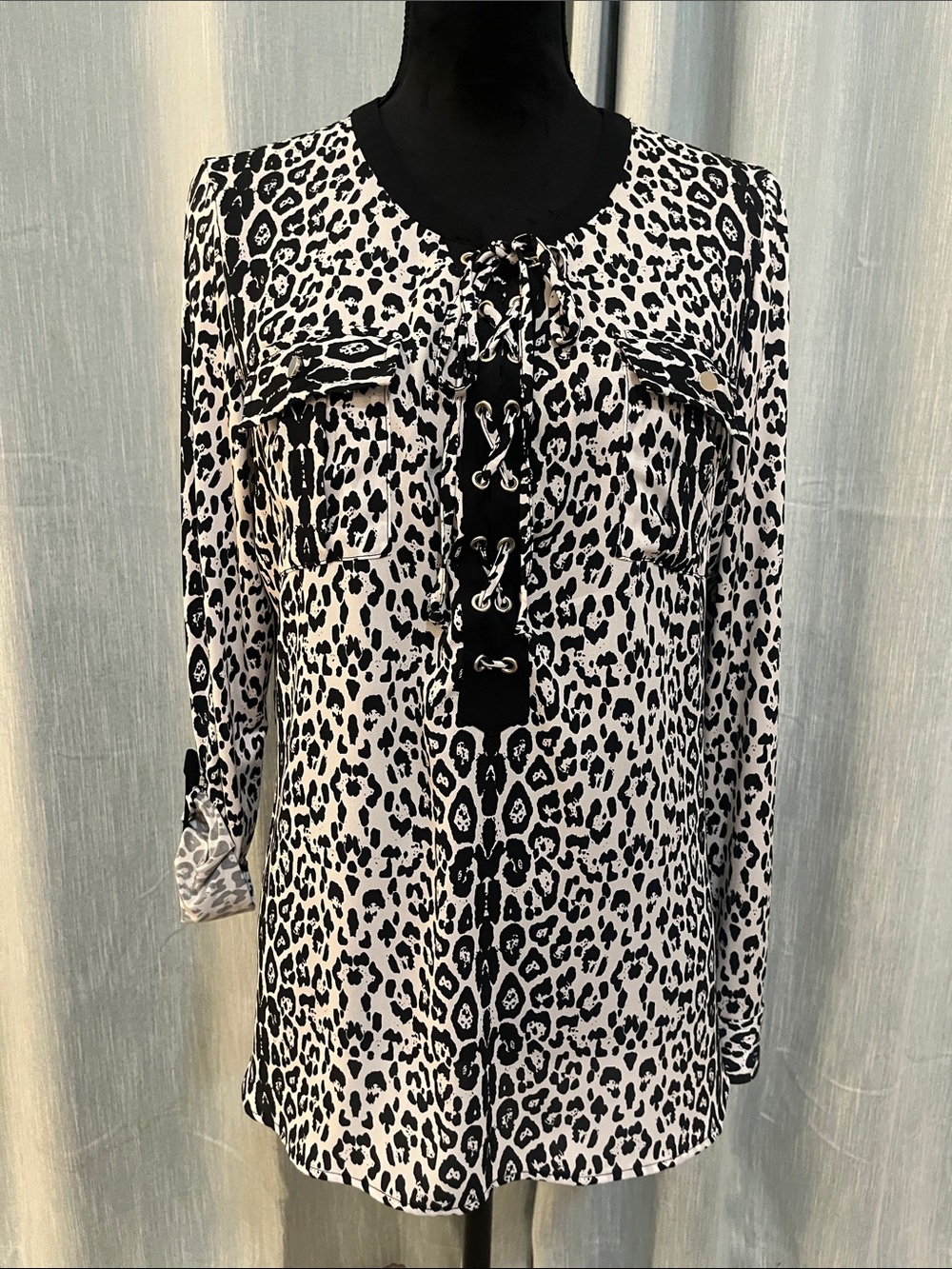 Black and White Leopard Print Lace-Up Women's Blouse